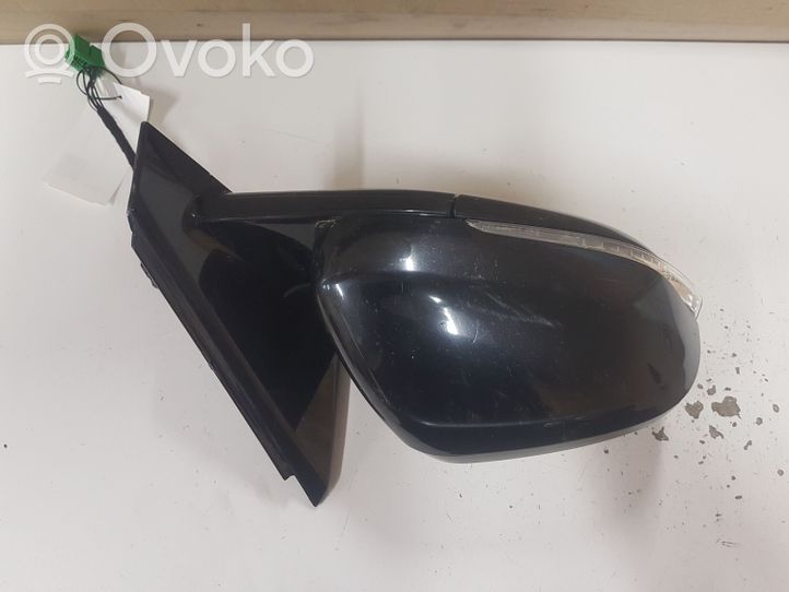 Volvo V40 Front door electric wing mirror 31278139