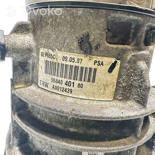 Citroen C4 I Picasso Pompa wspomagania układu kierowniczego 9684040180