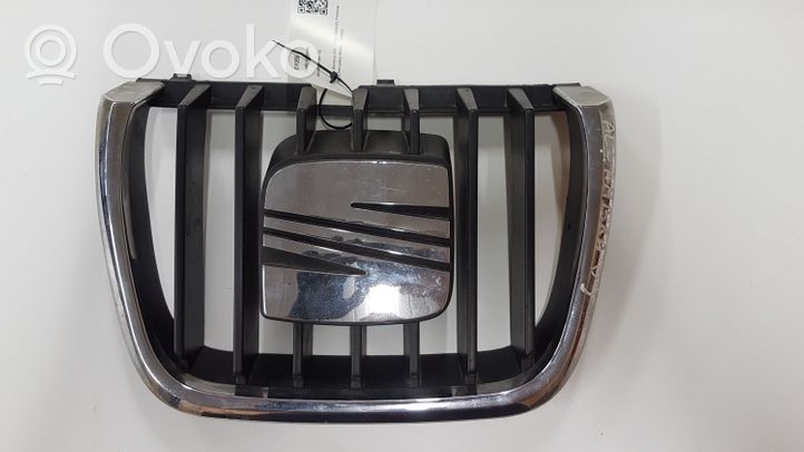 Seat Leon (1P) Grille calandre supérieure de pare-chocs avant 7M7863651