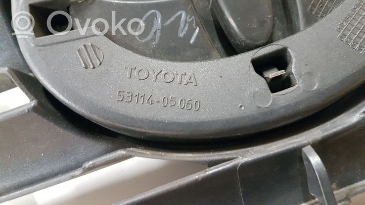 Toyota Avensis T250 Atrapa chłodnicy / Grill 5311405060