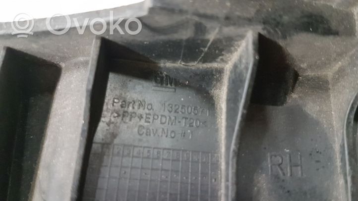 Peugeot 407 Support phare frontale 13250571