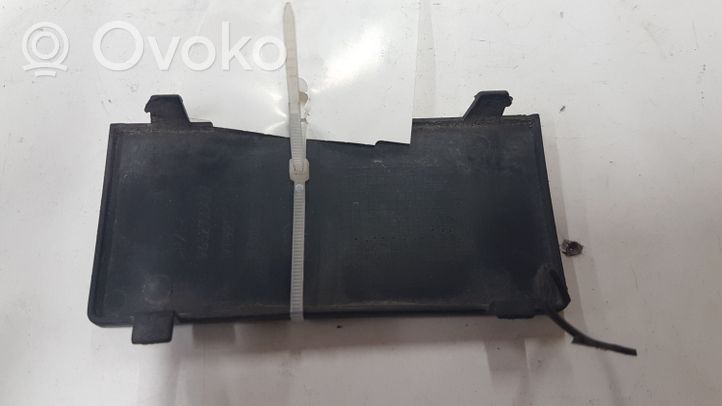 Citroen C5 Takapuskurin hinaussilmukan suojakansi 9652100477