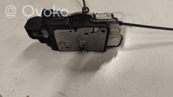 Volvo V40 Serratura portiera anteriore 31440391