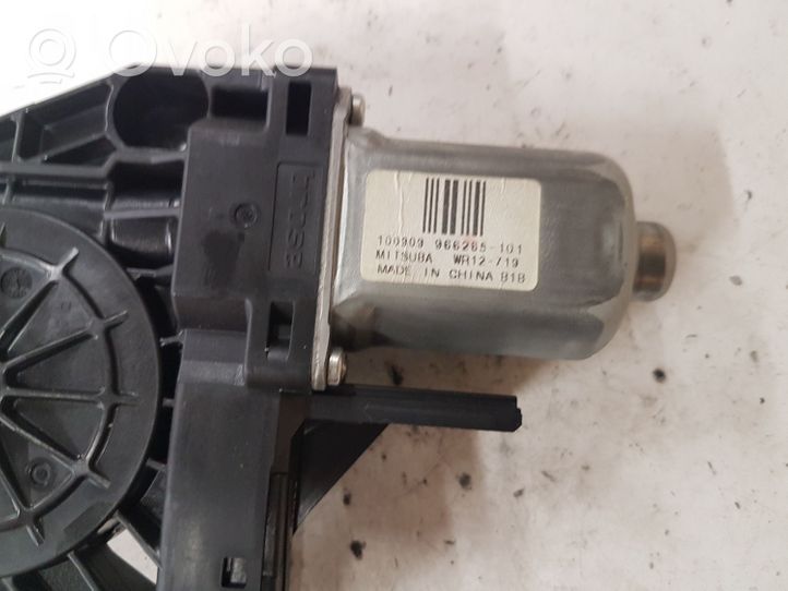 Volvo V60 Rear door window regulator motor 