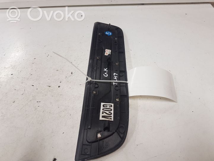 KIA Sorento Garniture de marche-pieds arrière 858952P100