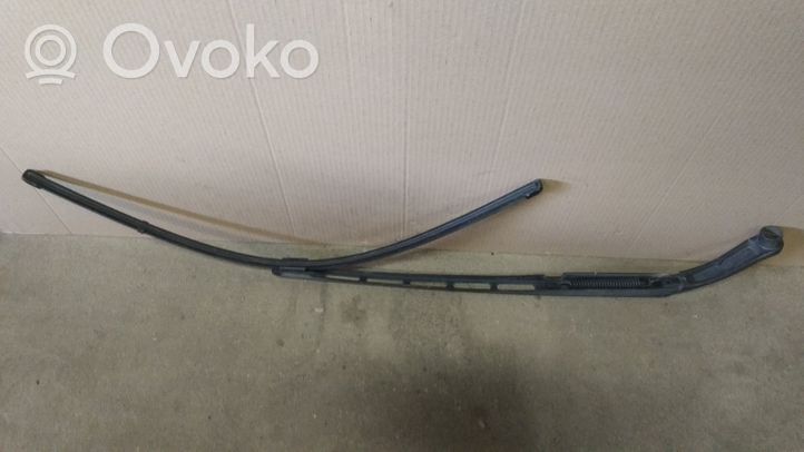 Citroen C5 Priekinio stiklo valytuvas 9682797780