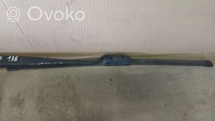 KIA Sorento Windshield/front glass wiper blade 