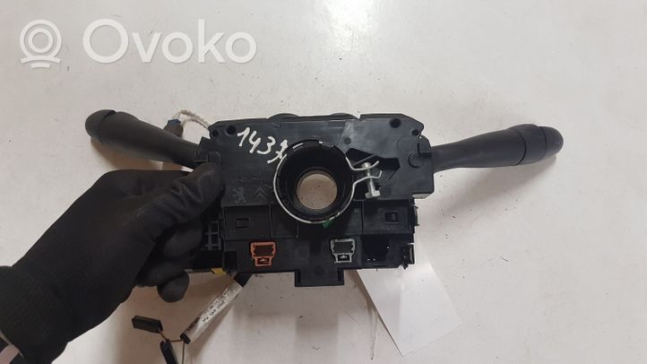 Citroen C2 Leva/interruttore dell’indicatore di direzione e tergicristallo 96660124XT