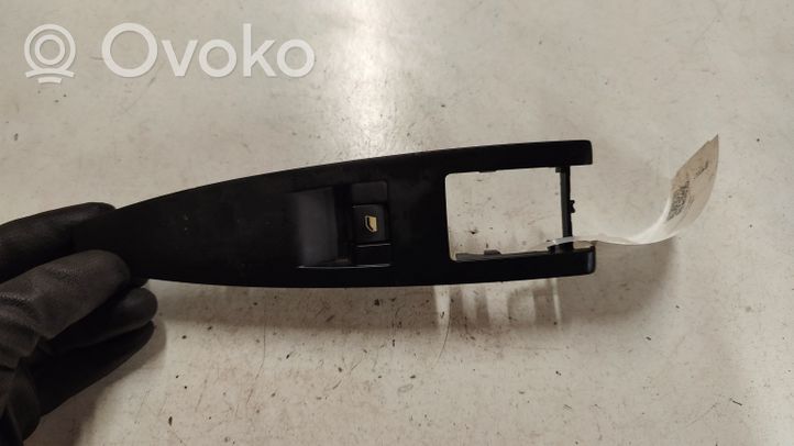 Citroen C6 Electric window control switch 96519386ZD