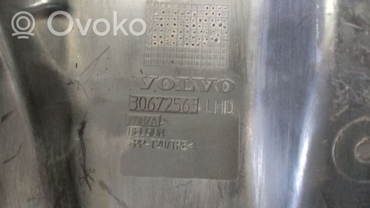 Volvo V40 Moldura del limpia 30672563