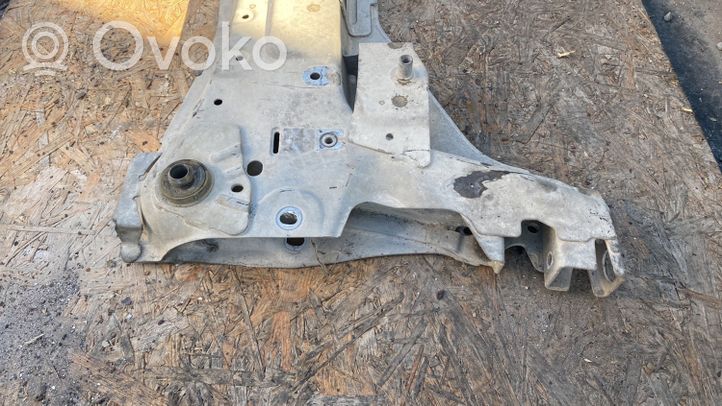 Renault Megane II Front subframe 