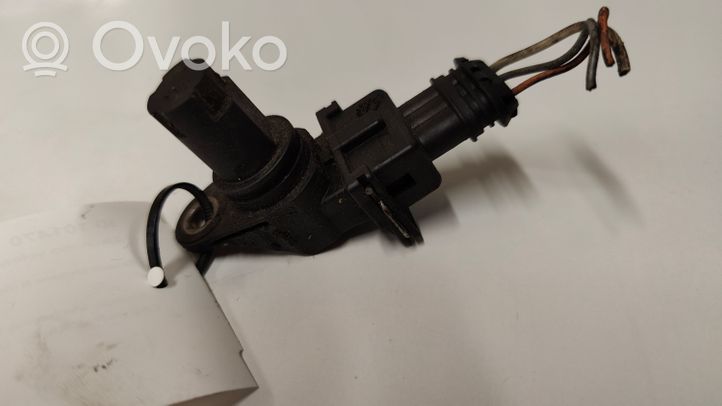 Renault Megane II Crankshaft position sensor 8200370572