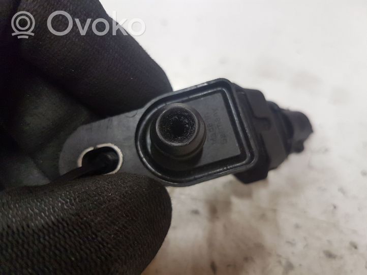 Opel Vectra B Sensore di pressione d’aria turbo boost 0281002137