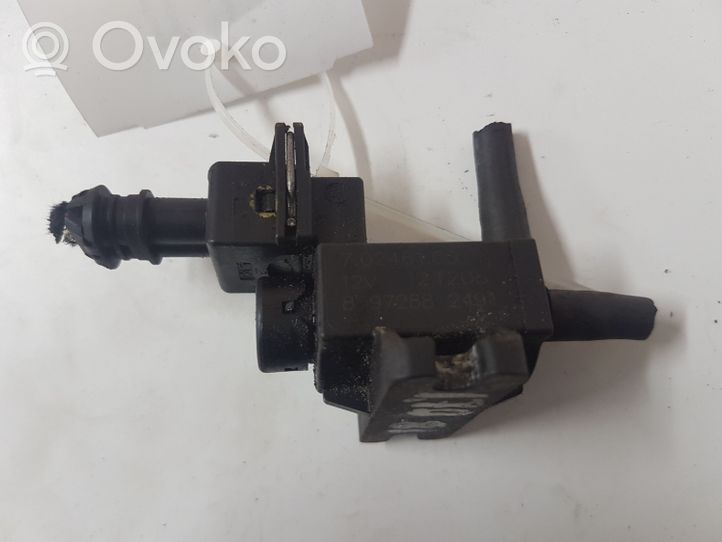 Opel Zafira B Zawór podciśnienia / Elektrozawór turbiny 70246100