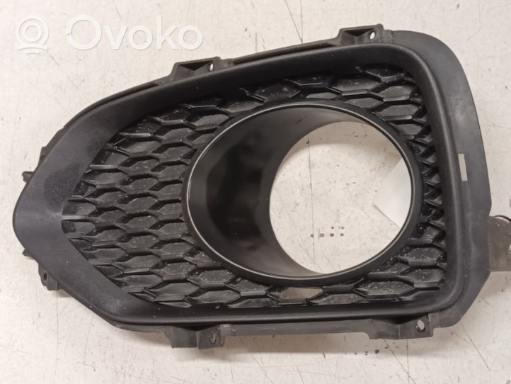 KIA Sorento Front fog light trim/grill 865232P010