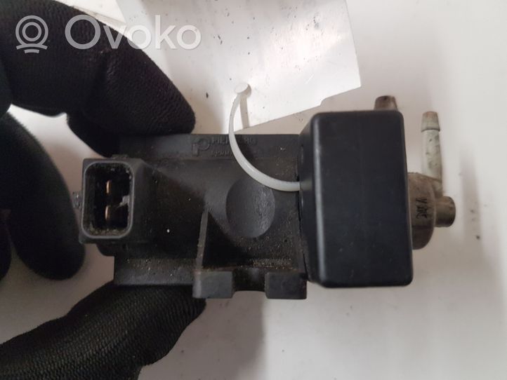 Opel Astra H Zawór podciśnienia / Elektrozawór turbiny 72190338