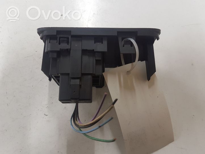 Renault Megane II Headlight level height control switch 8200176081