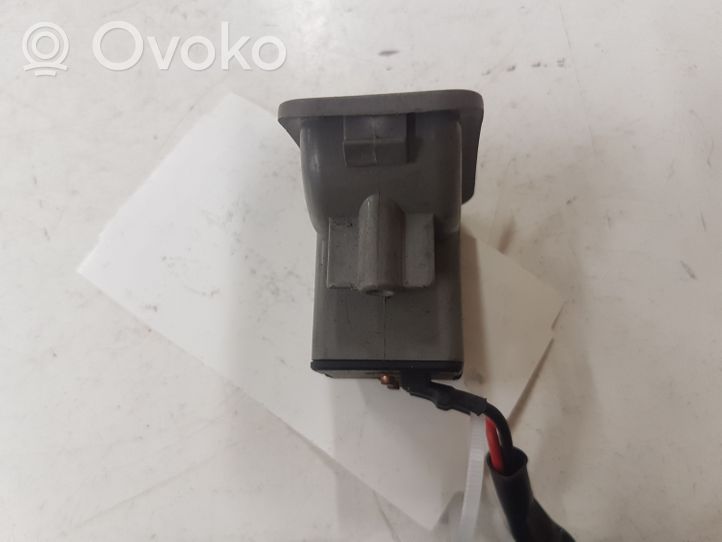 Hyundai Santa Fe Fuel tank opening switch 935552B000