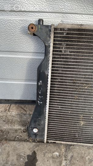 Toyota Corolla Verso AR10 Radiateur de refroidissement 0R01