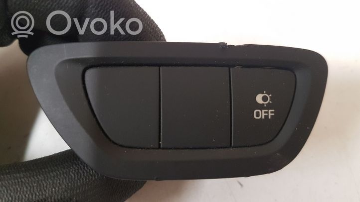 Citroen C5 Przycisk / Włącznik oświetlenia wnętrza kabiny 9682436677