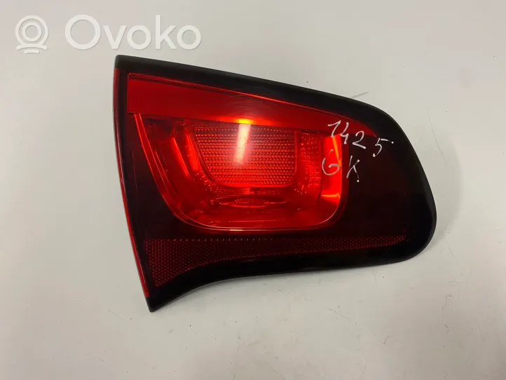 Citroen C3 Lampy tylnej klapy bagażnika 9685225580