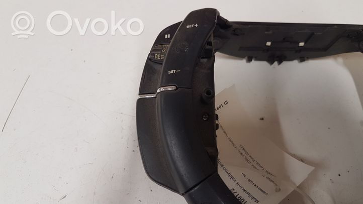 Citroen C4 I Pulsanti/interruttori sul volante 96497900XT