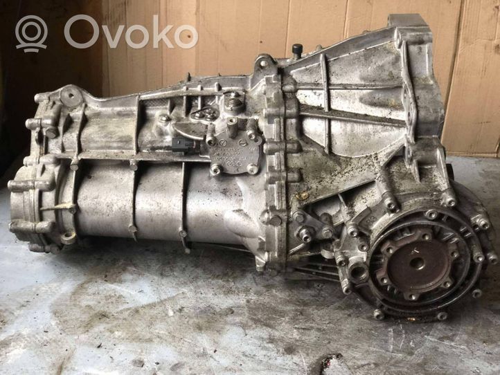 Audi A4 S4 B8 8K Mechaninė 6 pavarų dėžė 0B4301453C