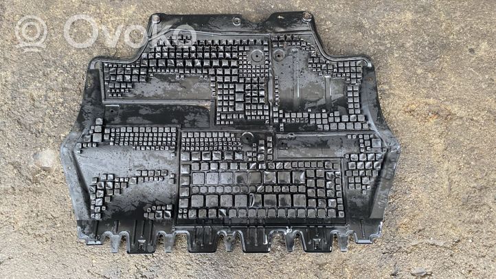 Skoda Superb B6 (3T) Engine splash shield/under tray 5C0825237