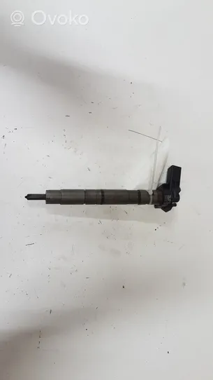 Volkswagen PASSAT CC Fuel injector 03L130277