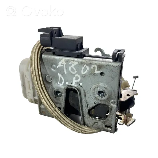 Audi A8 S8 D2 4D Serratura portiera anteriore 4D1837016D