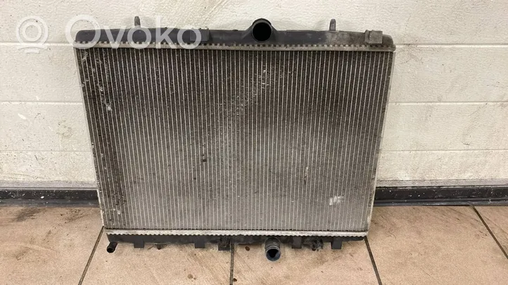 Citroen DS3 Coolant radiator 9650903880