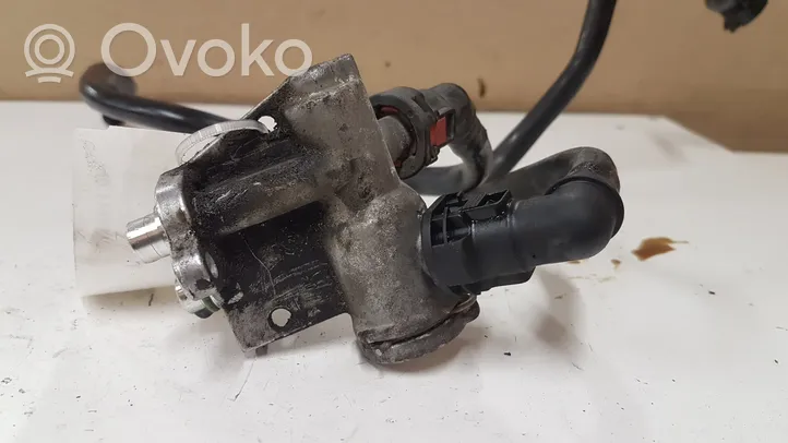 Volvo V40 Thermostat 31319791