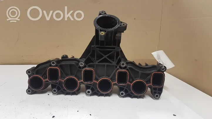 Volkswagen PASSAT CC Intake manifold 