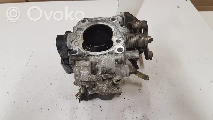 Nissan Almera N16 Clapet d'étranglement A22669B00