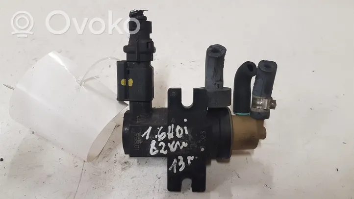 Volvo V40 Turboahtimen magneettiventtiili 70163303