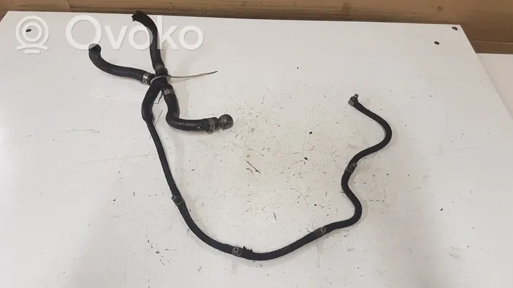 Volvo XC90 Fuel return line/hose 