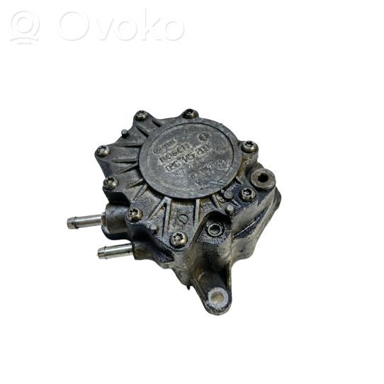 03G145209C Audi A4 S4 B7 8E 8H Vacuum pump, 25.00 € RRR