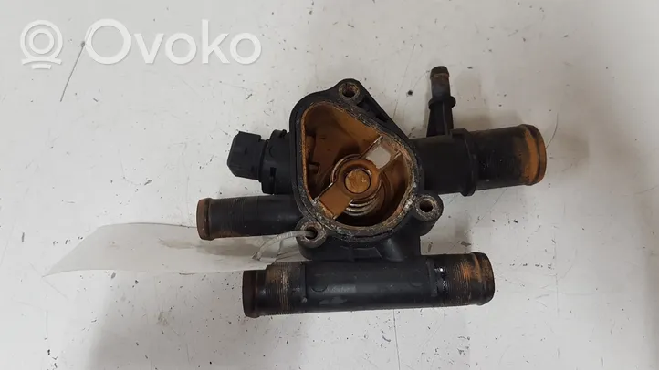 Renault Trafic II (X83) Boîtier de thermostat / thermostat 8200074349