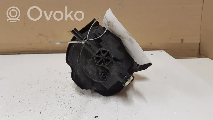 Volvo V50 Boîtier de filtre à carburant 9645928180