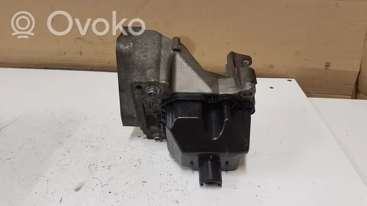 Jaguar XF X250 Support pompe injection à carburant 9X2Q9A361CA