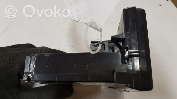 Volvo V50 Monitor / wyświetlacz / ekran 8696495