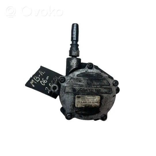 Mercedes-Benz A W169 Alipainepumppu A6402300265