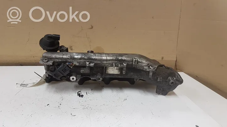 Opel Zafira A Intake manifold 8973858235