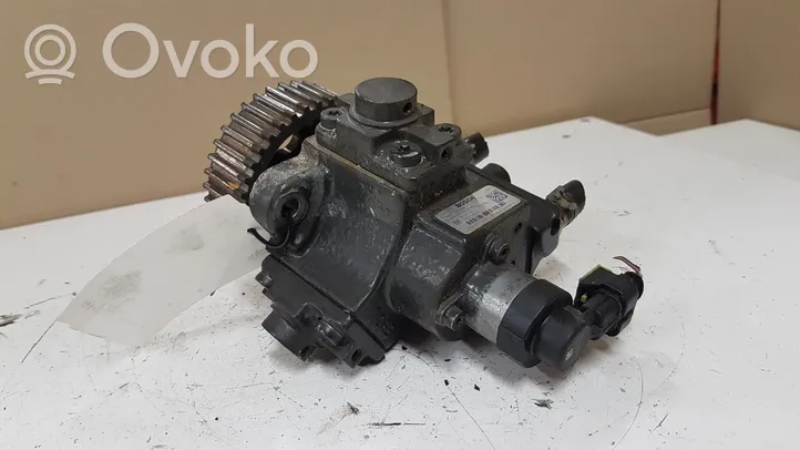 Opel Astra J Polttoaineen ruiskutuksen suurpainepumppu 0445010248