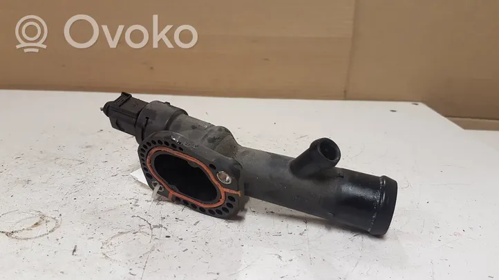 Audi A4 S4 B8 8K Termostato/alloggiamento del termostato 03L121132AC