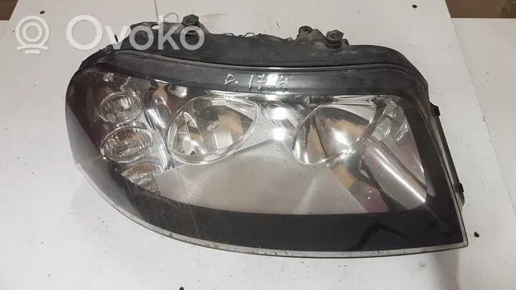 Seat Alhambra (Mk1) Lampa przednia 1305235531