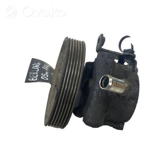 Citroen Berlingo Ohjaustehostimen pumppu 9637000980