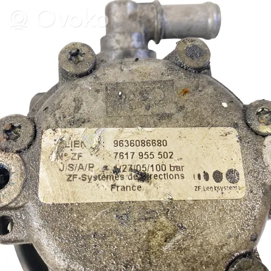 Peugeot 607 Power steering pump 9636086680