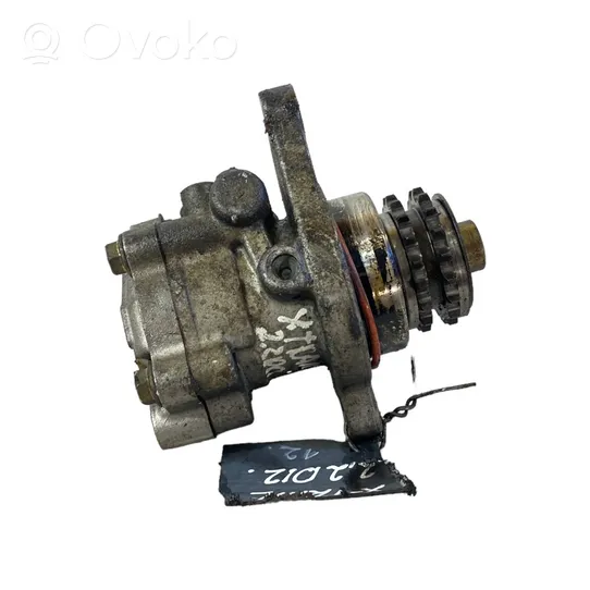 Nissan X-Trail T30 Power steering pump 1X261036