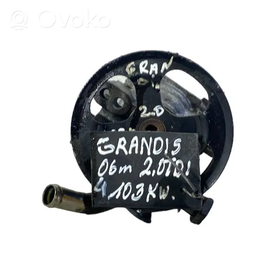 Mitsubishi Grandis Pompe de direction assistée 